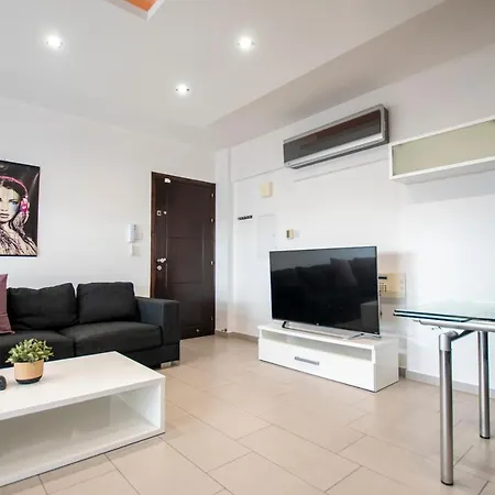 Lägenhet Glabur - The Amazing 2 Bdr - City, Free Parking & Wifi Nicosia